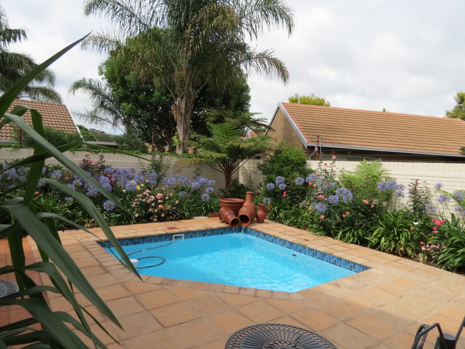 Pool Touraco Guest House