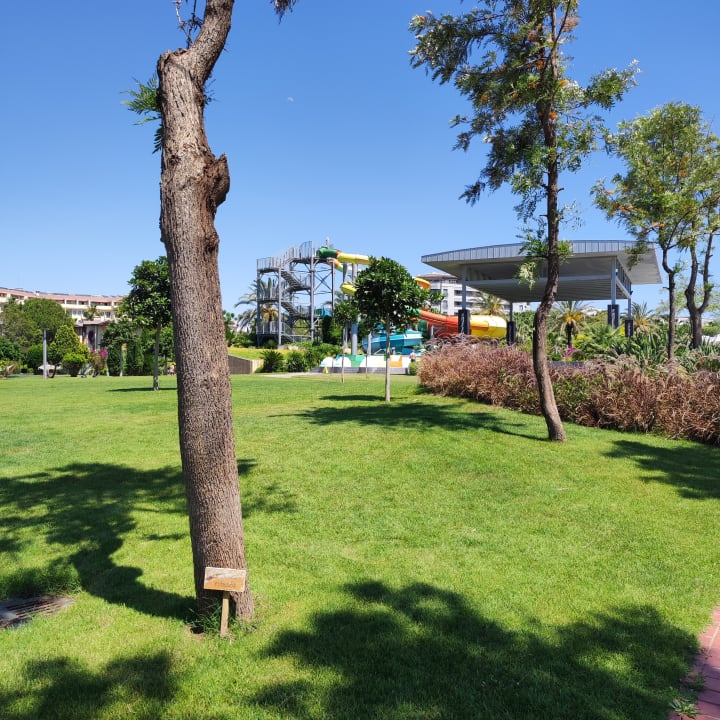 Gartenanlage TUI BLUE Xanthe