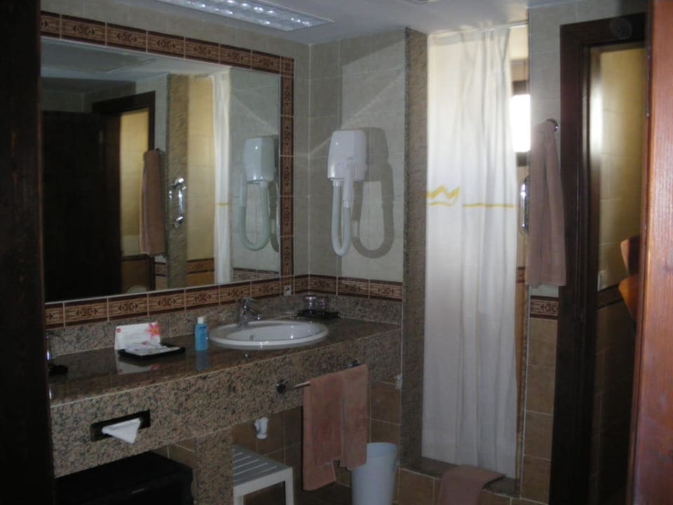 Badezimmer Hotel Riu Karamboa