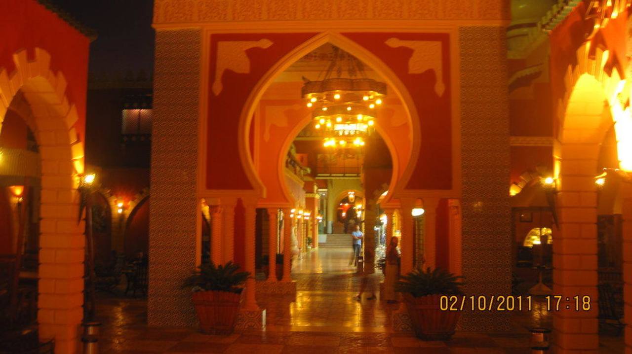Einkaufsgasse im Hotel Pickalbatros Alf Leila Wa Leila Resort - Neverland Hurghada