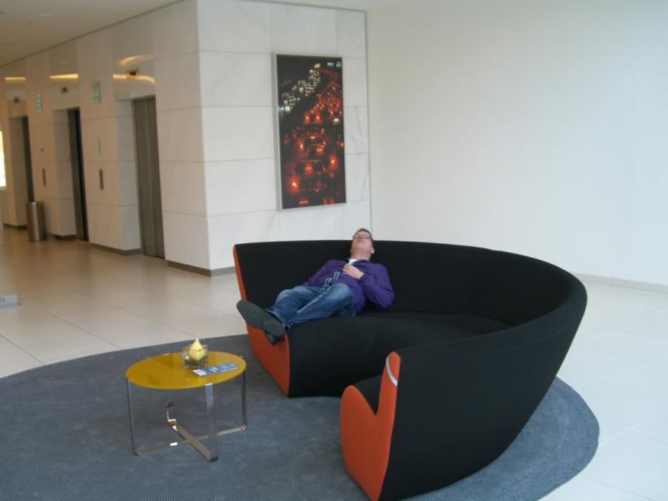 Tolle Couch Vienna House by Wyndham Andel's Berlin