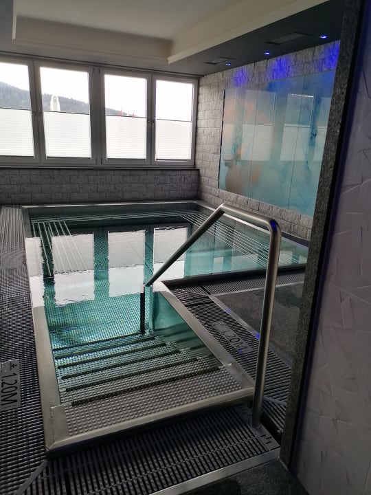 Pool Hotel Bergknappenhof