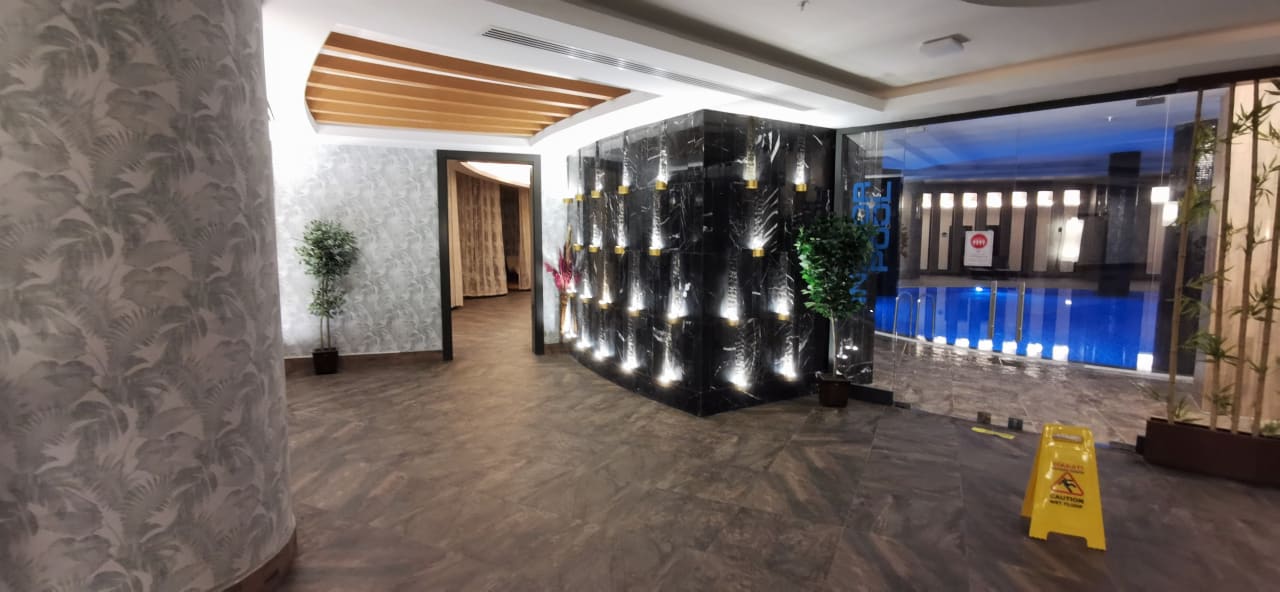 Pool Arnor de Luxe Hotel & Spa