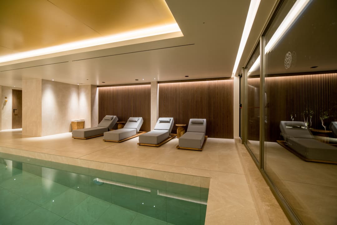 Pool KING MINOS RETREAT Resort & Spa