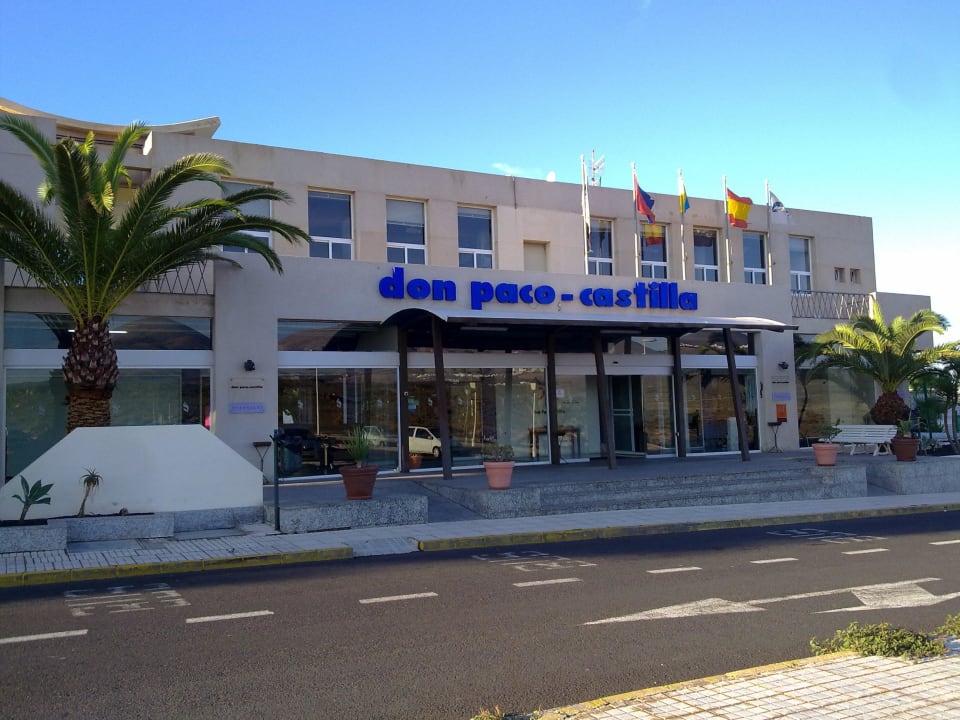 Eingang THB Don Paco Castilla 2 Sterne. Lanzarote Sentido Aequora Lanzarote Suite
