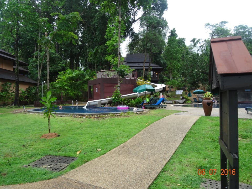 Kinderpool mit Rutsche Khao Lak Merlin Resort