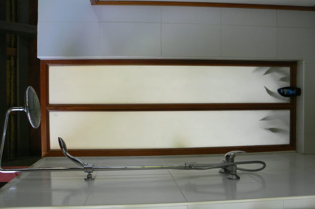 Dusche Linareva Moorea Beach Resort