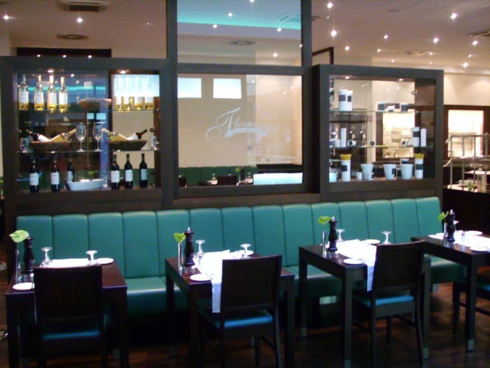 Das Restaurant am Abend Flemings Hotel Wien-Stadthalle