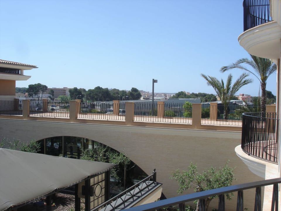 Blick Richtung Strand aus Zimmer 123 Grupotel Playa de Palma Suites & Spa