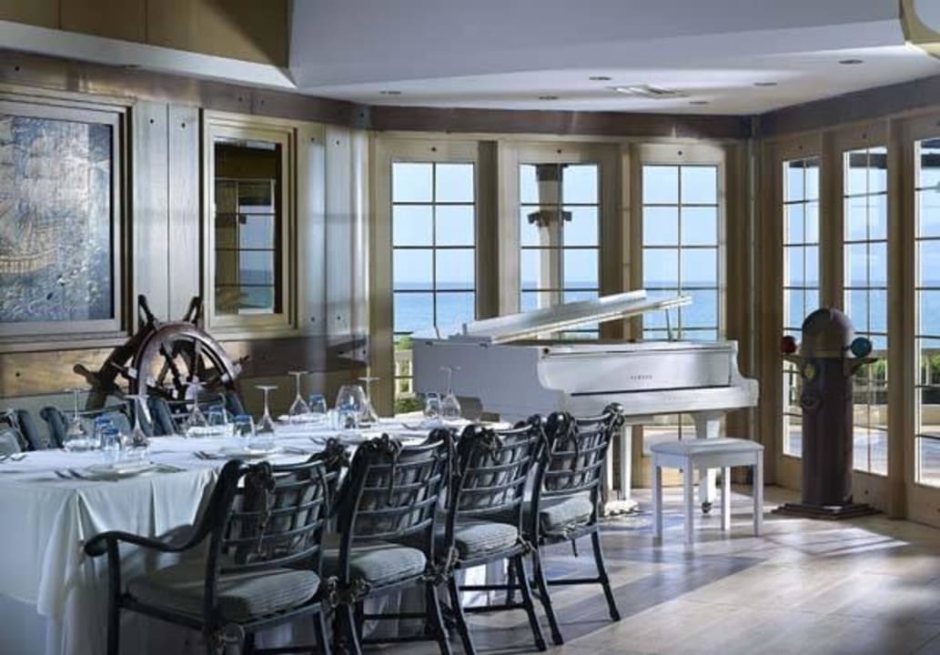 Marina Restaurant Aldemar Olympian Village