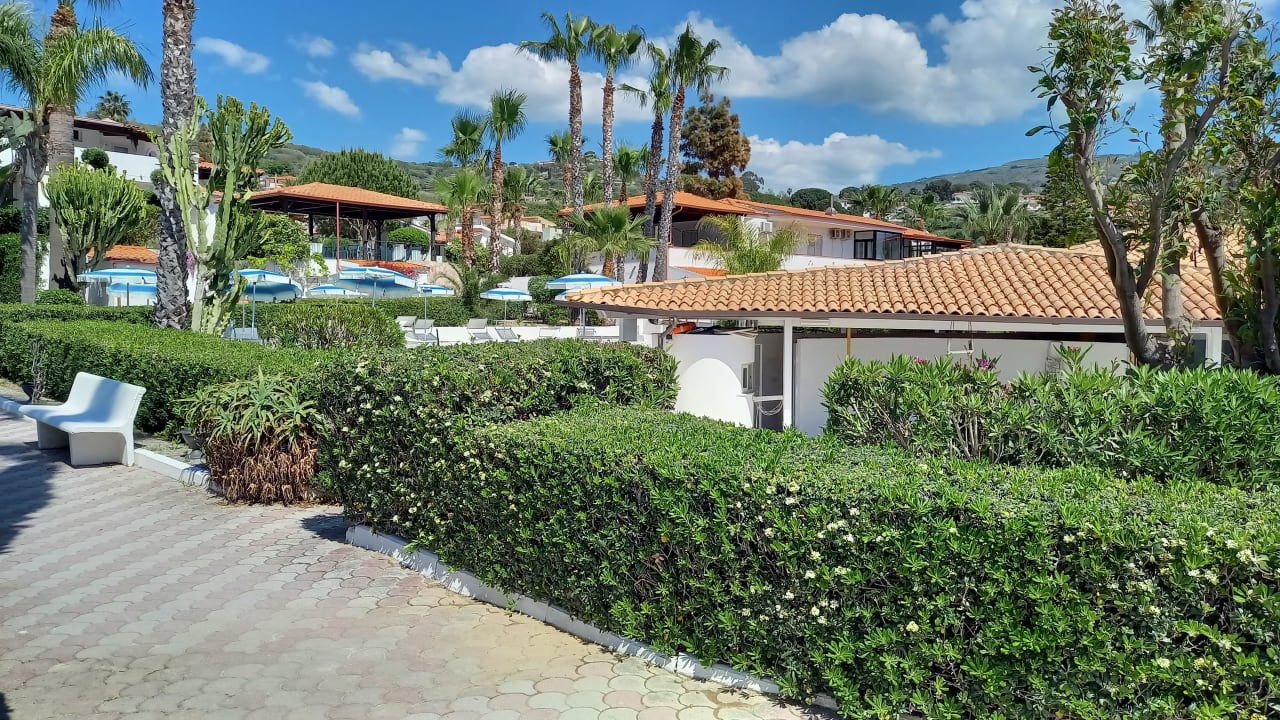Gartenanlage Villaggio Baia d'Ercole