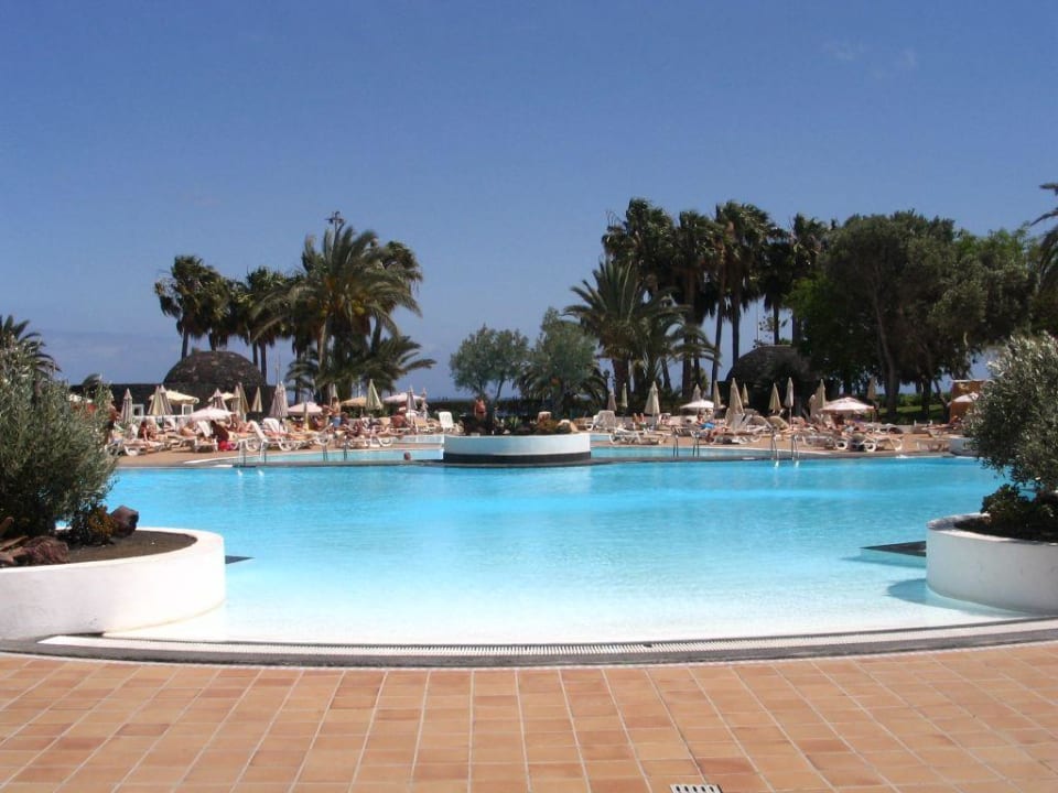 Pool Hotel Riu Paraiso Lanzarote