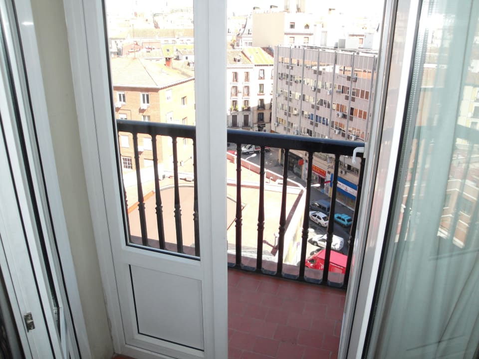 Niedlicher Balkon Senator Gran Vía 70 Spa Hotel