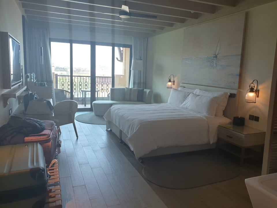 Zimmer Saadiyat Rotana Resort &  Villas