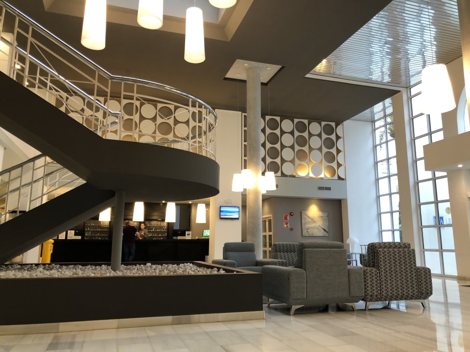 Lobby Protur Vista Badia Aparthotel