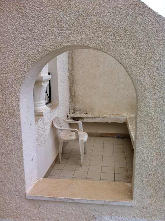 Balkon wo keiner hinkommt, so sieht er auch aus Alassio Hotel and Thalasso