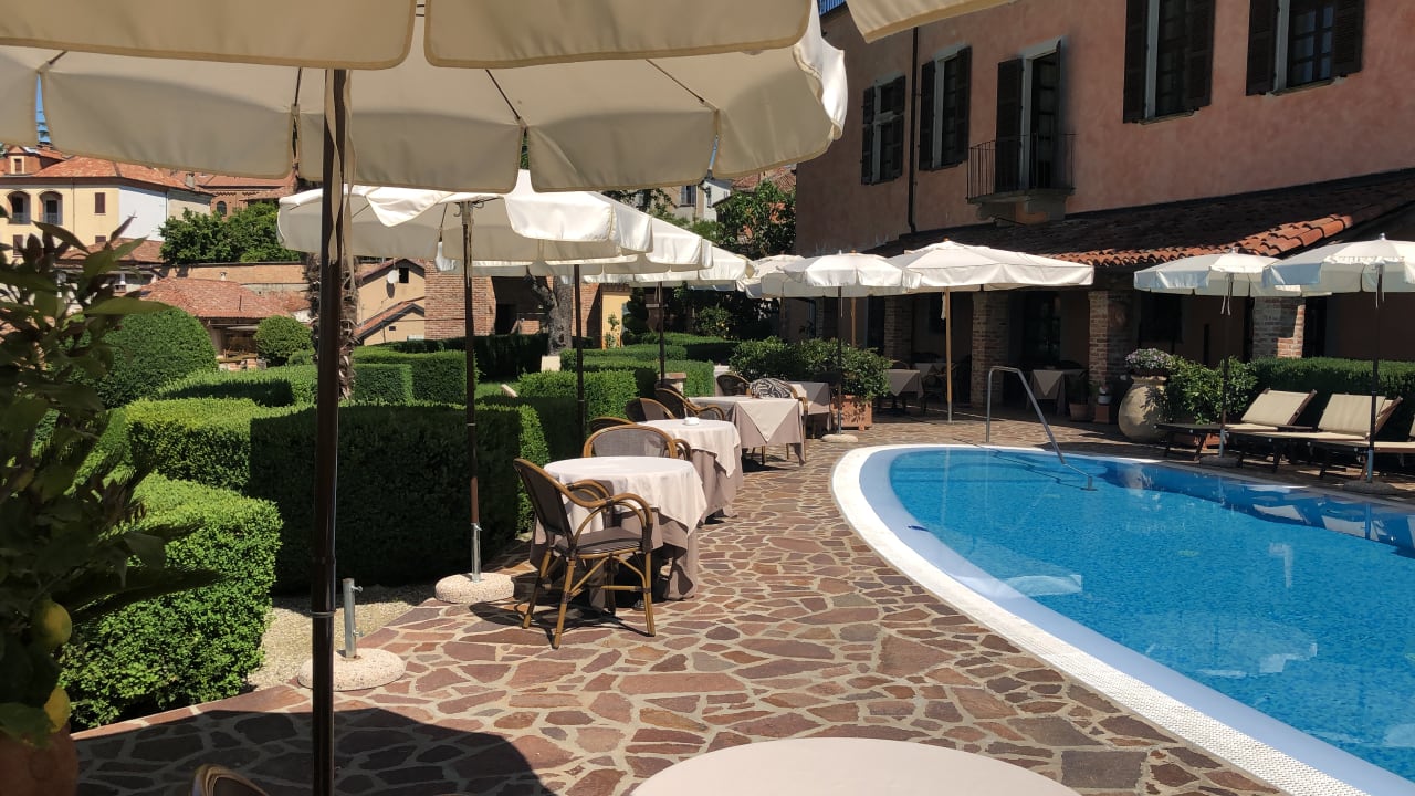 Pool Sunstar Hotel Piemont