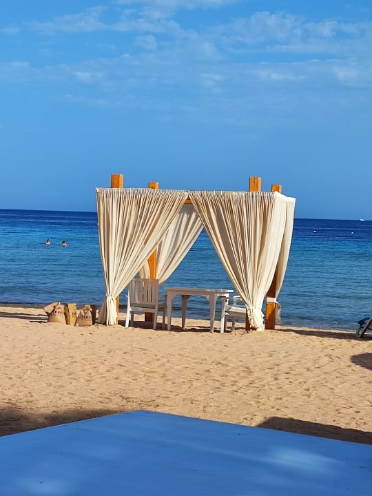 Strand Fort Arabesque Resort, Spa & Villas