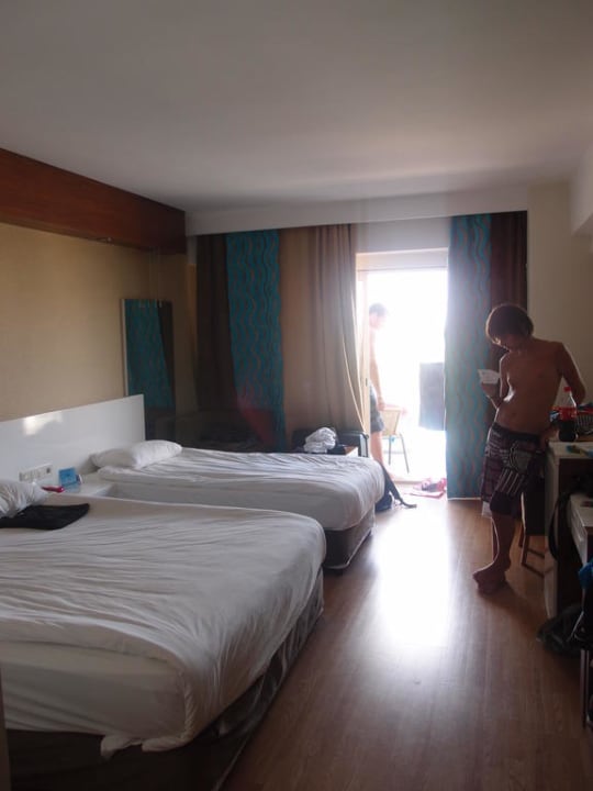 Unser Zimmer Seaden Sea World Resort & Spa