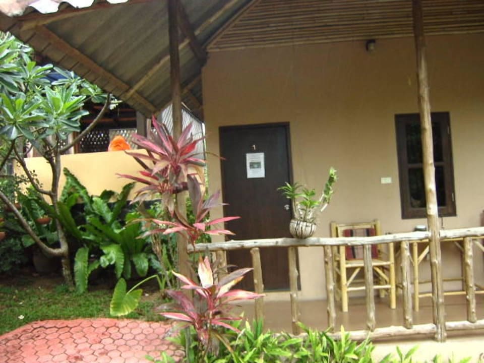 Unser Bungalow Bee Nat Garden Resort
