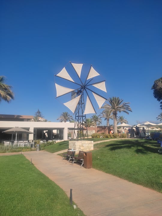 Gartenanlage Anissa Beach & Village