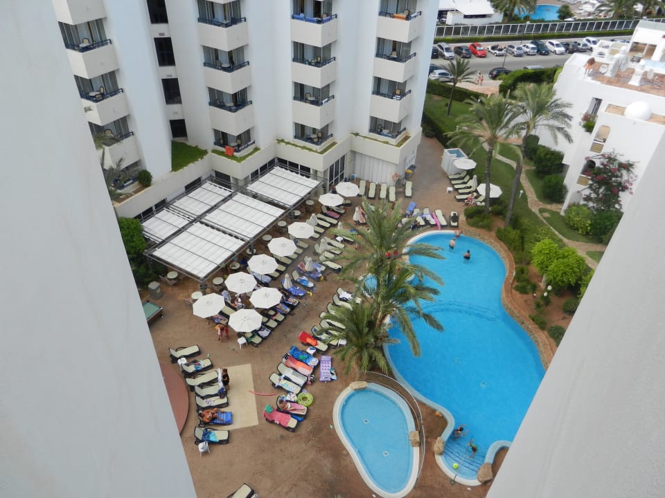 Pool von oben Hipotels Bahia Grande