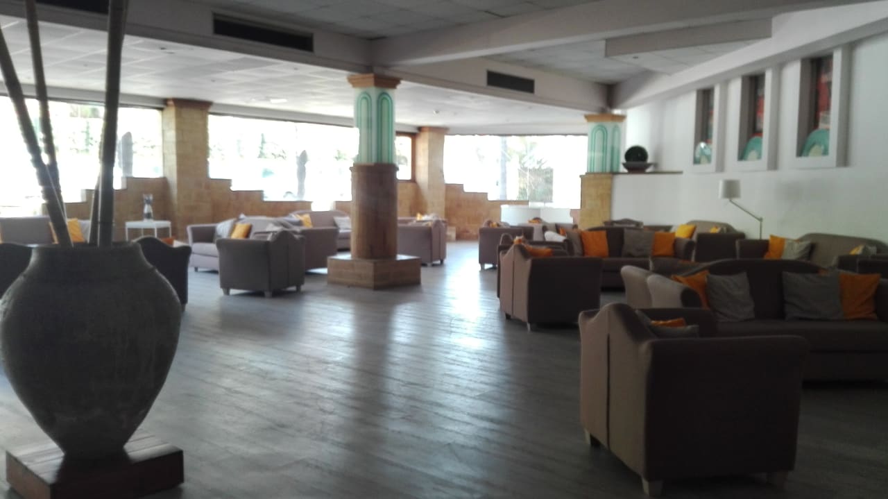Lobby Fontane Bianche Beach Club