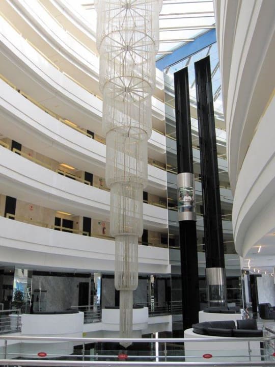 Lobby Mediterranean Palace Hotel