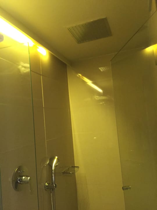 Regendusche Sabina Hotel & Suites