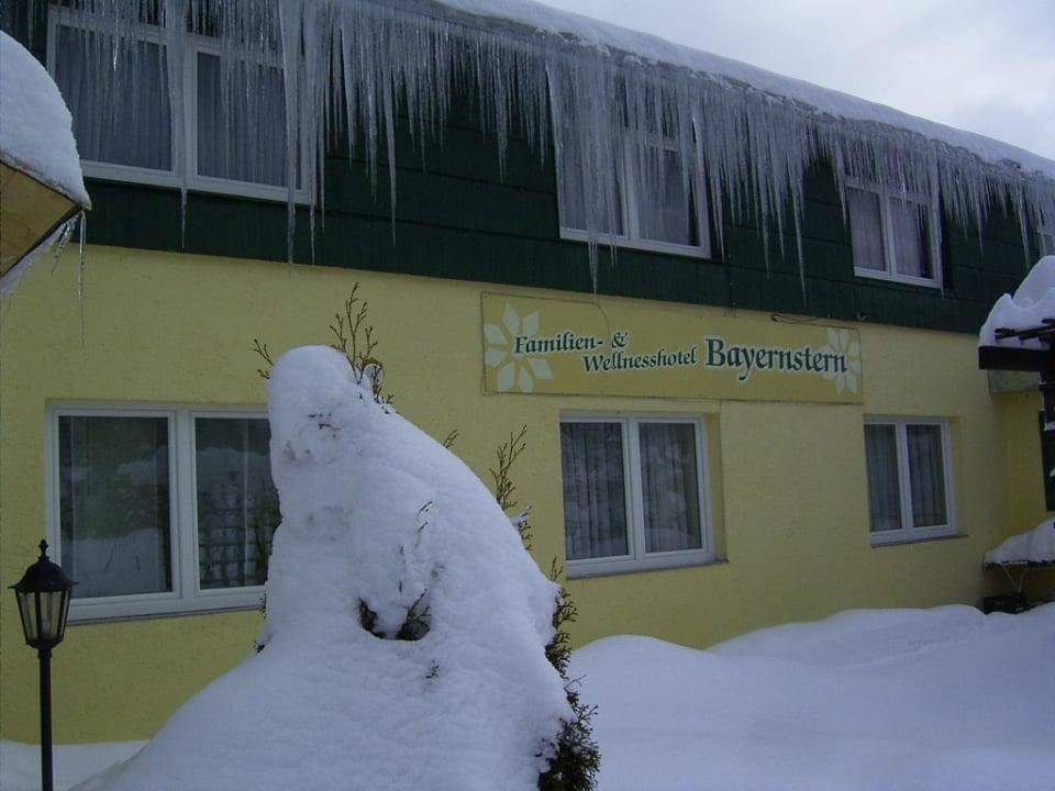 Der Bayernstern im Winter Hotel Bayernstern