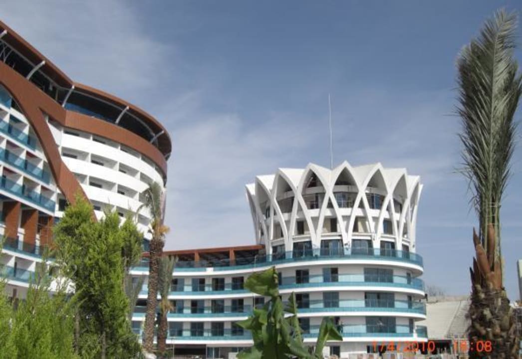 Seitenansicht Granada Luxury Okurcalar