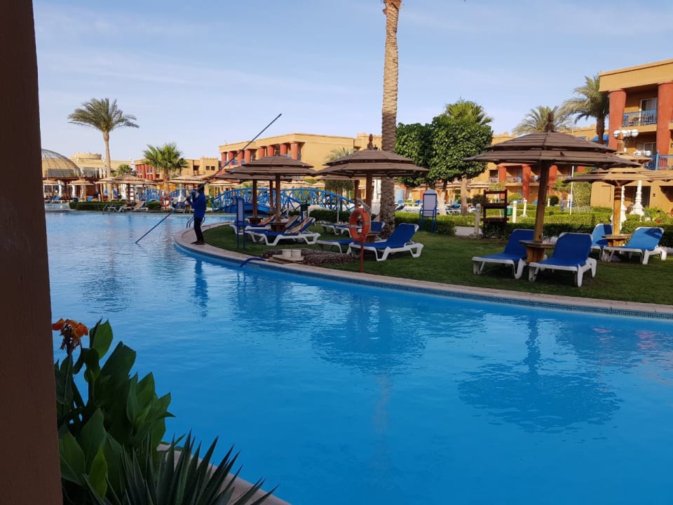 Pool Hotel Titanic Palace