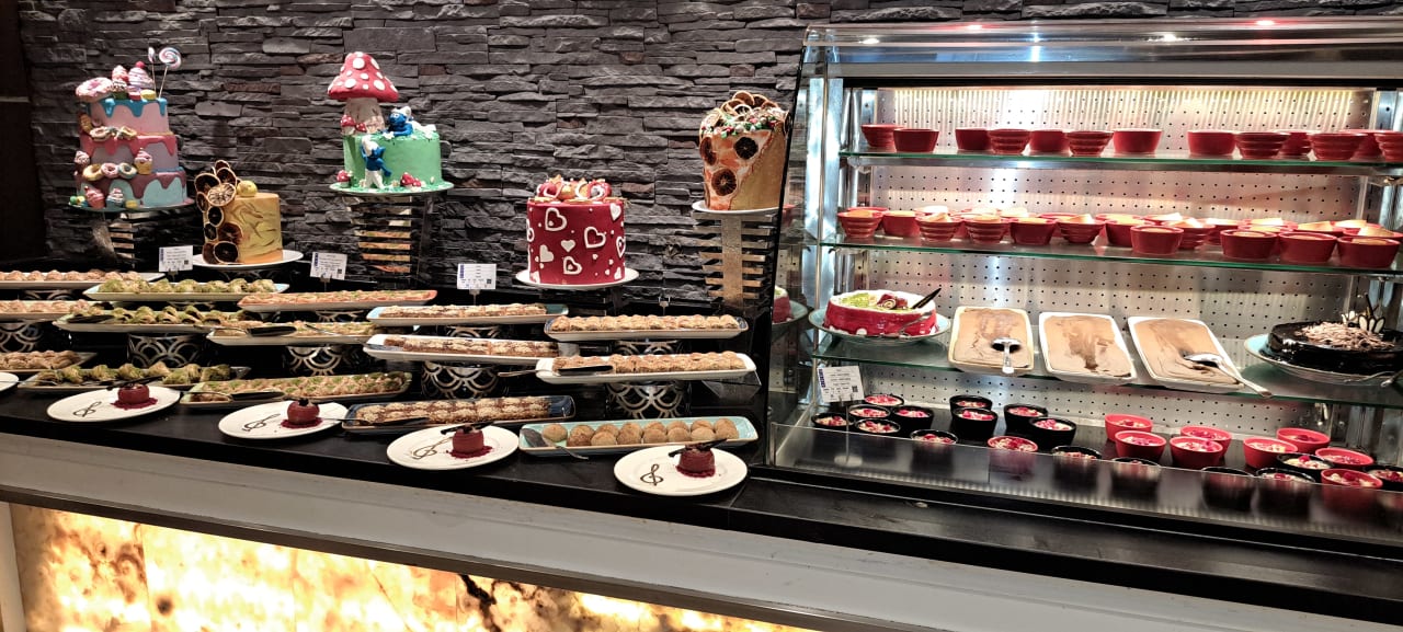 Gastro Limak Lara Deluxe Hotel & Resort