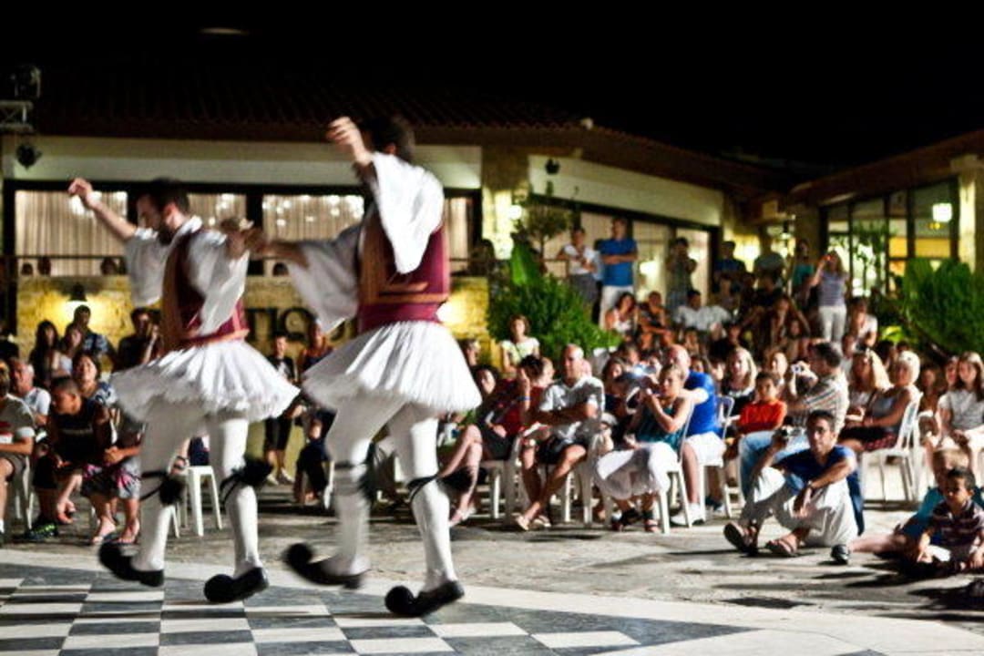 Greek night Golden Coast Hotel & Bungalows