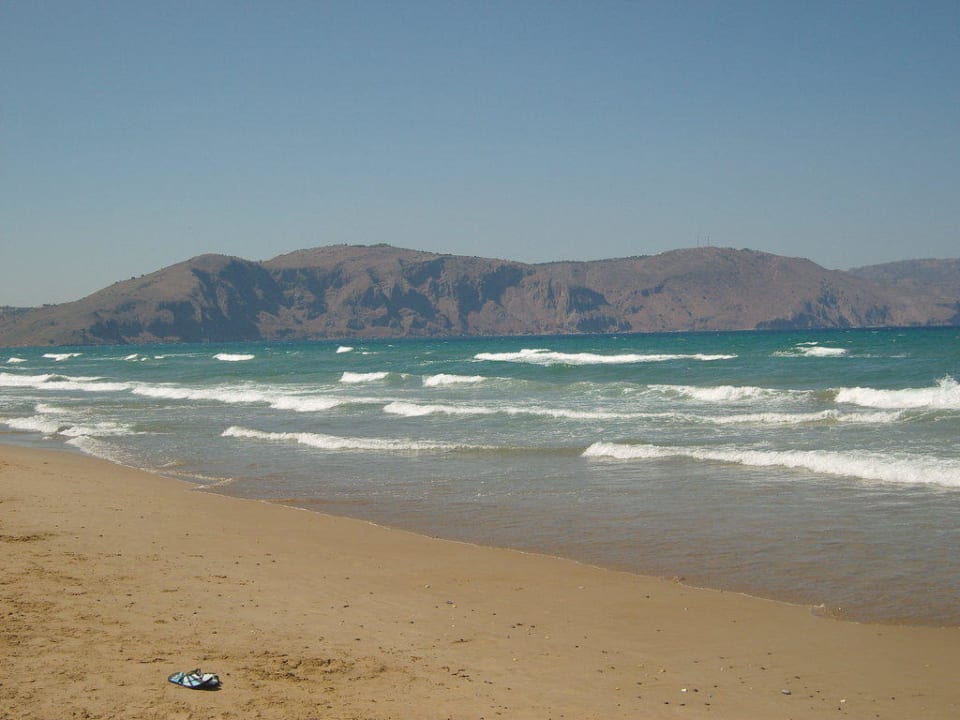 Sandstrand Vantaris Luxury Beach Resort