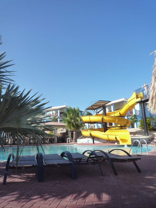 Pool Kunuku Aqua Resort – Trademark Collection by Wyndham