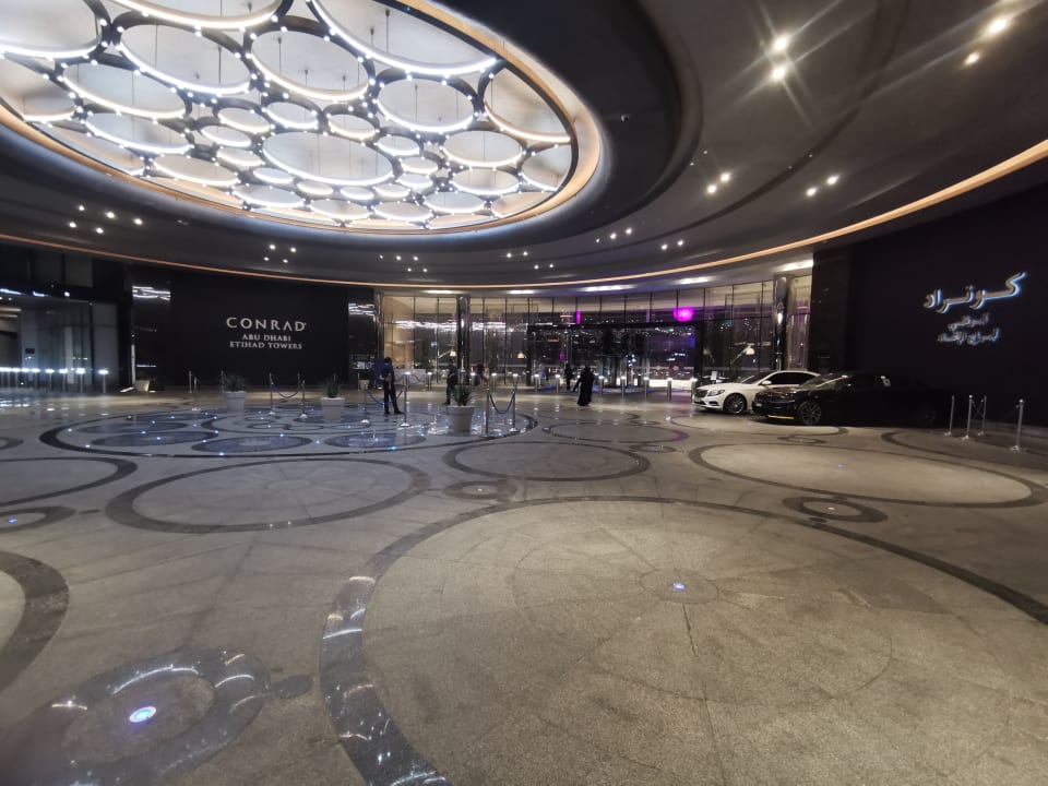 Lobby Conrad Abu Dhabi Etihad Towers