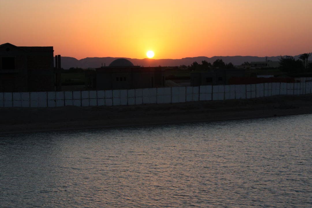 Sonnenuntregang Mövenpick Resort & Spa El Gouna
