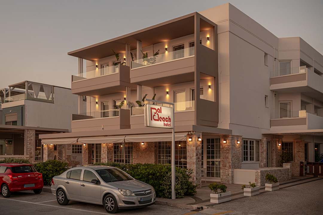 Außenansicht Hotel Pal Beach