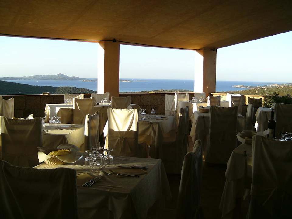 Essen a la carte Hotel Micalosu