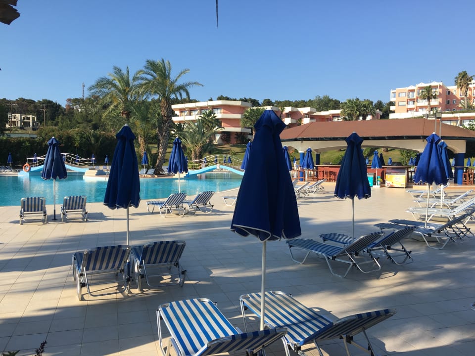 Pool Kresten Palace Hotel