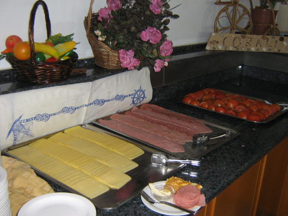 Frühstücksbüffet Corali Hotel
