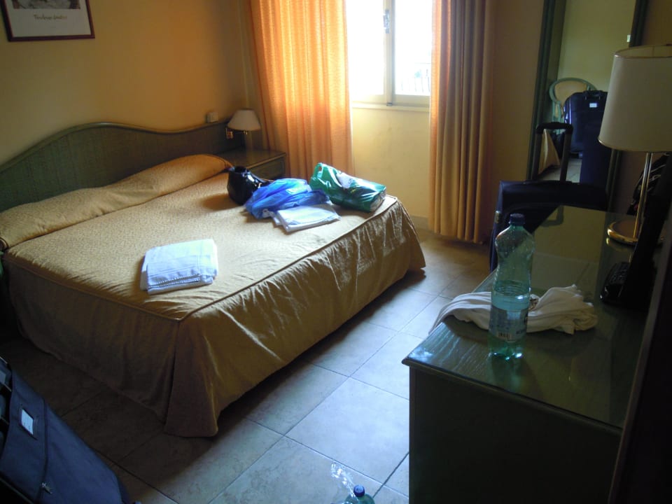 Unser Zimmer Hotel Amalfi