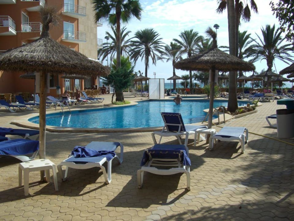 Klein aber fein. Der Pool. HSM Golden Playa