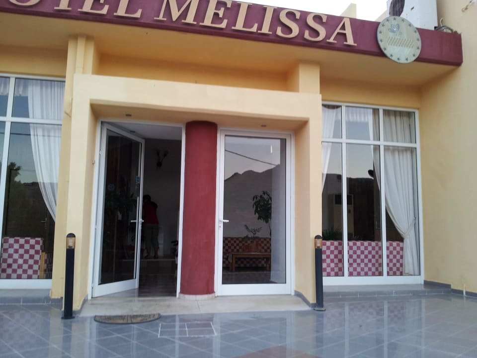 Eingang Hotel Melissa