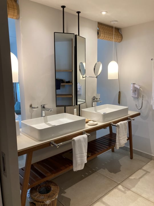 Zimmer Preskil Island Resort