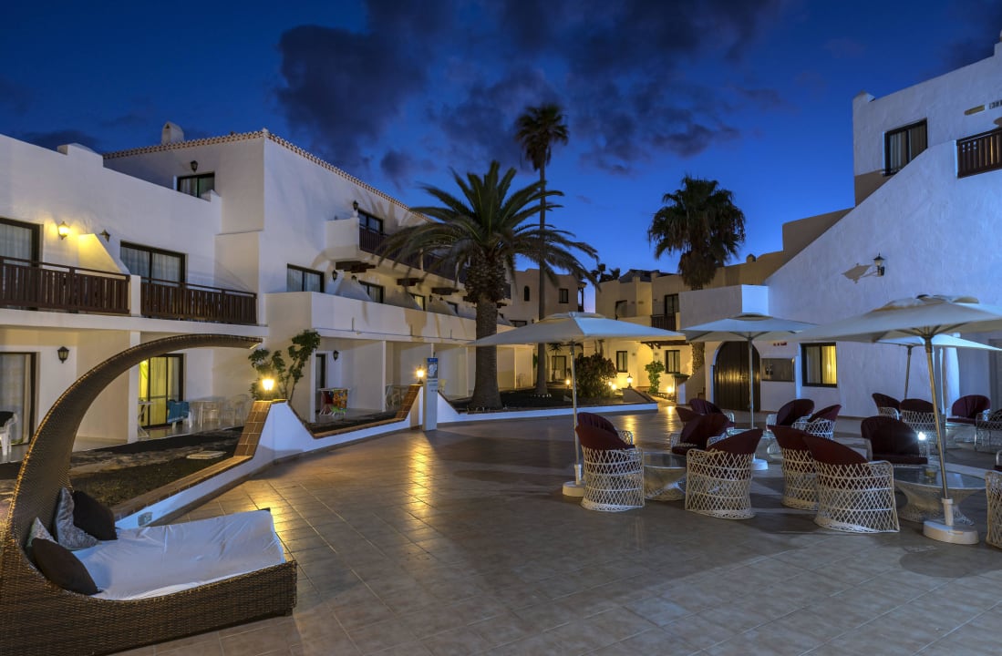 Bar Terrace Apartamentos Hesperia Bristol Playa