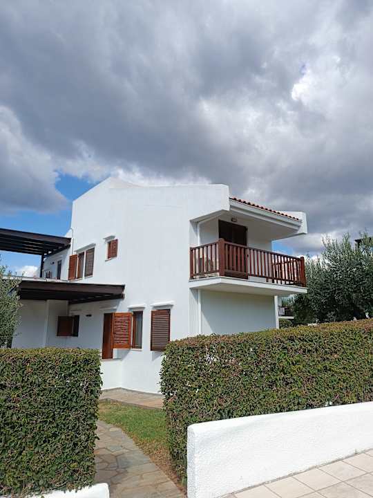 Außenansicht Trikorfo Beach