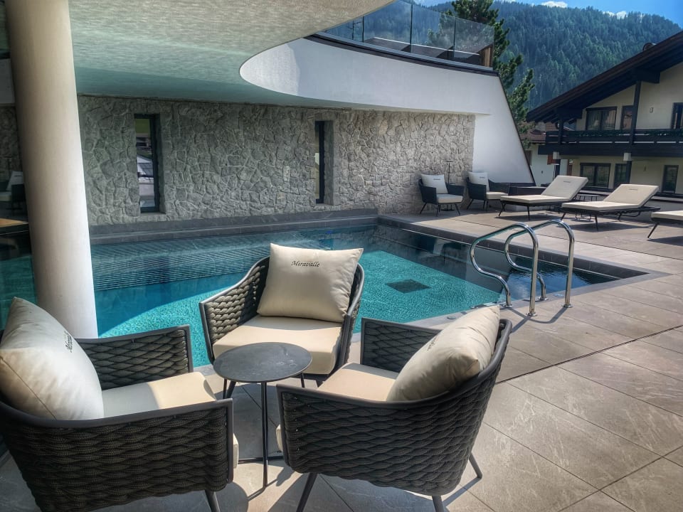 Pool Hotel Miravalle