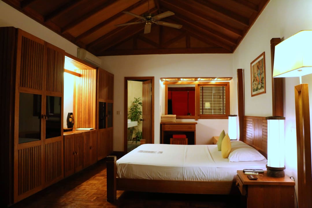 Unser großartiges zweites Zimmer  NH Collection Maldives Reethi Resort